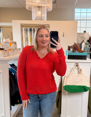 Scalloped V Cotton Scarlet Macaw Wooden Ships