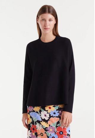 Black Swing Sweater Fantastica