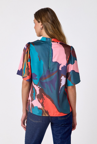 Loucia Top Leaf Study Crosby