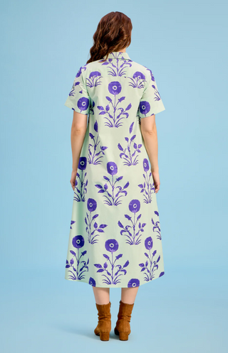 Gibbons Dress Poppy 2 Livro
