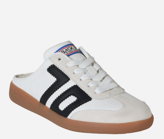 Easter White Black Back 70