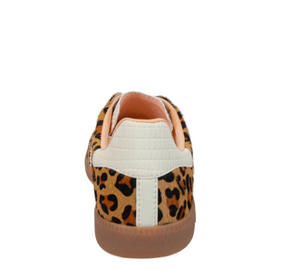 Cloud Leopard Camel White Back 70