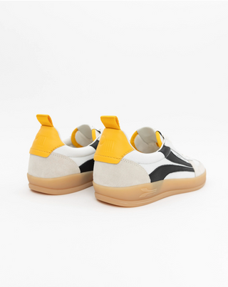 Fez Retro White Oncept