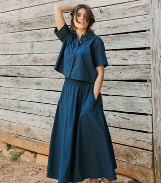 Pavillion Skirt Navy Livro